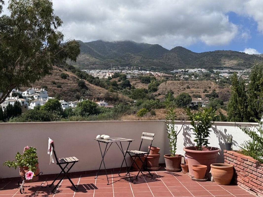 Venta de piso en Piso en Calle Poseidon, 6, Nueva Torrequebrada, Benalmádena, Benalmádena
photo 3