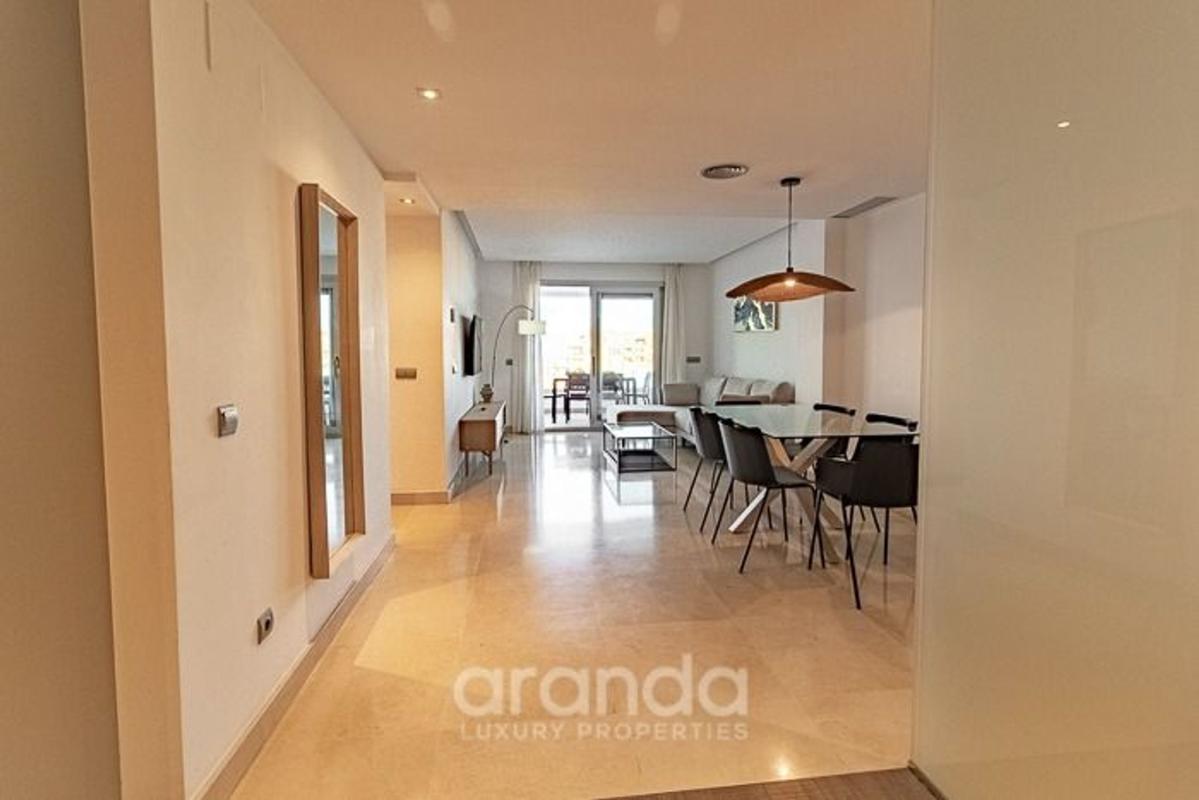 Venta de piso en Piso en Juan Antonio De Torquemad, 2 -a, Linda Vista-Nueva Alcántara-Cortijo Blanco, Marbella, Marbella
photo 4
