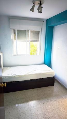 Venta de piso en Piso en Puerta blanca Málaga, 8, Puerta Blanca - Almudena, Málaga, Málaga
thumbnail 3