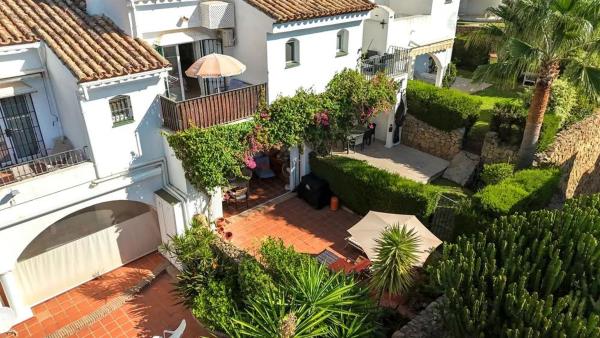 Chalet adosado en El Paraíso Barronal, Estepona s/n, Paraiso-Barronal, Estepona thumbnail 2