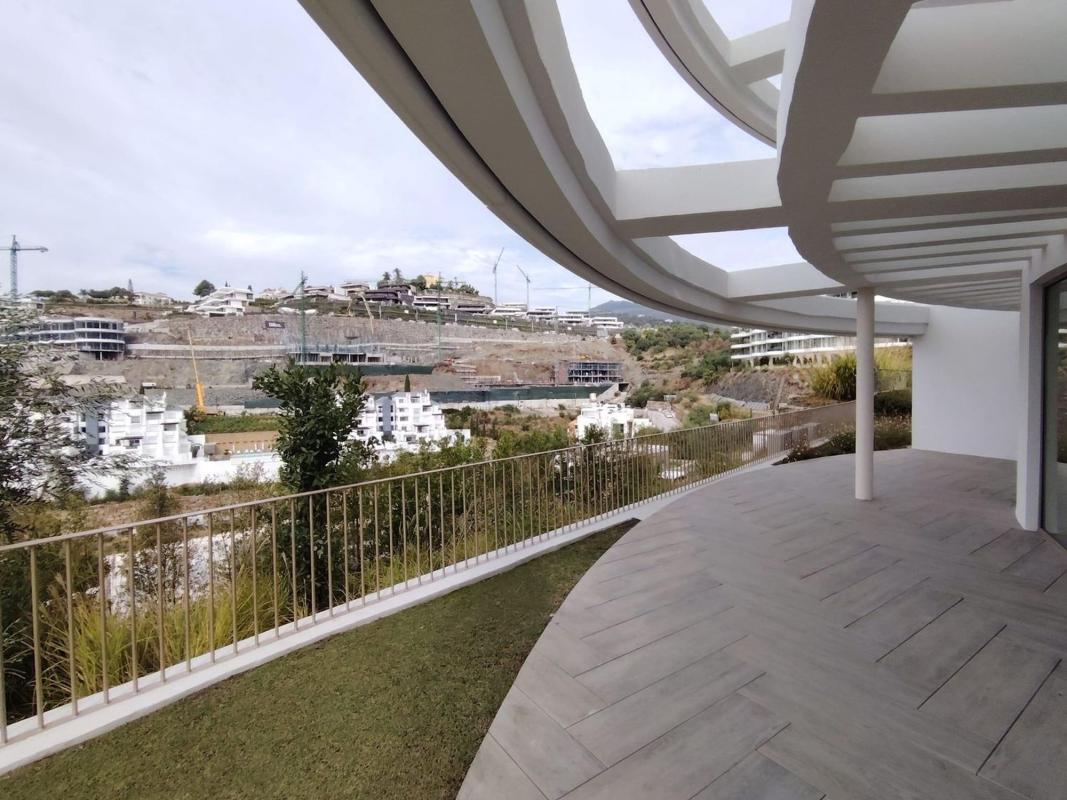 Sale of apartment in Piso en La Quinta, Benahavís, Benahavís
photo 2