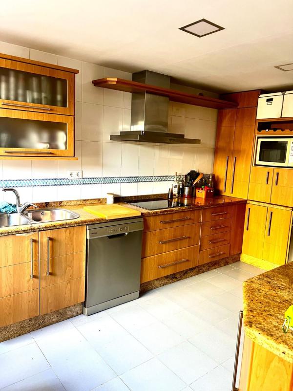Недвижимость на продажу и в аренду в Испании photo 4