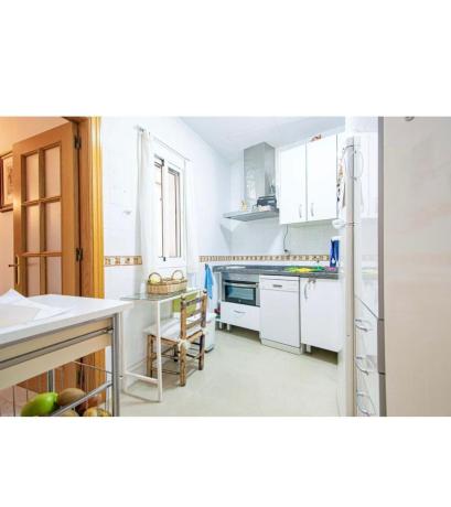 Sale of flat in Piso en Calle Manrique, Cristo de la Epidemia, Málaga, Málaga
thumbnail 2
