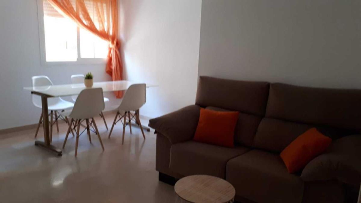 Venta de piso en Piso en Bresca, Victoria Eugenia, Málaga, Málaga
photo 2