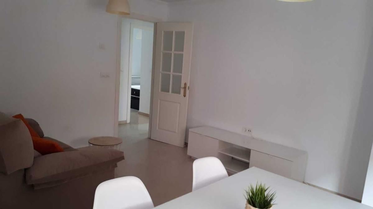 Venta de piso en Piso en Bresca, Victoria Eugenia, Málaga, Málaga
photo 4