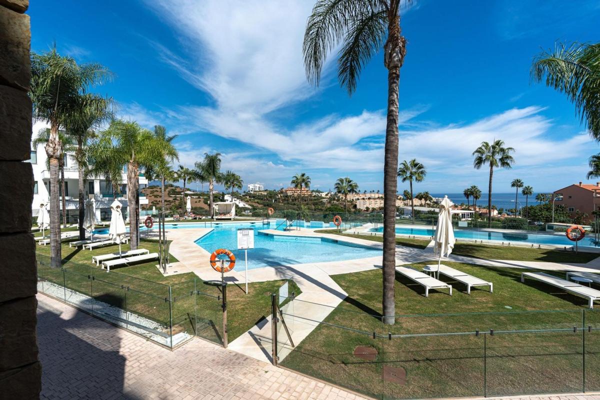 Venta de piso en Piso en Avenida Sunset, Calaburra - Chaparral, Mijas, Mijas
 photo 5