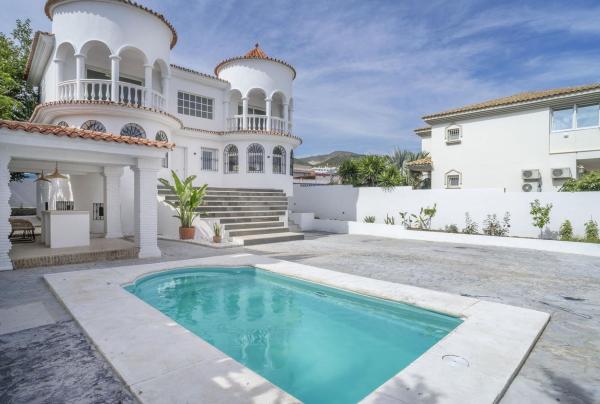 Casa o chalet independiente en Arroyo de la Miel, Benalmádena photo 1