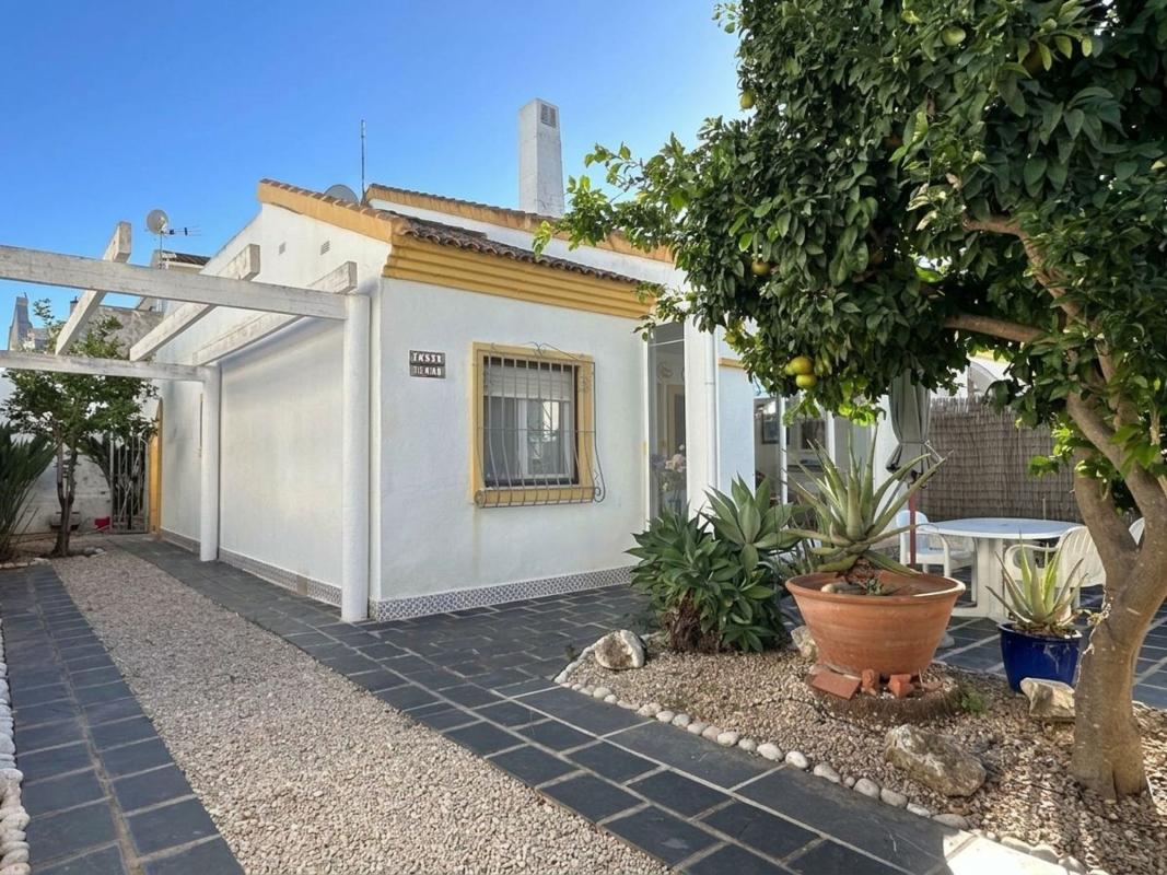Properties for sale and rent in Spain photo 2