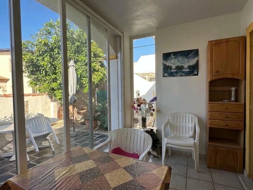 Properties for sale and rent in Spain photo 4