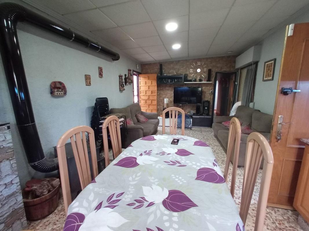 Propiedades en venta y alquiler en España photo 5