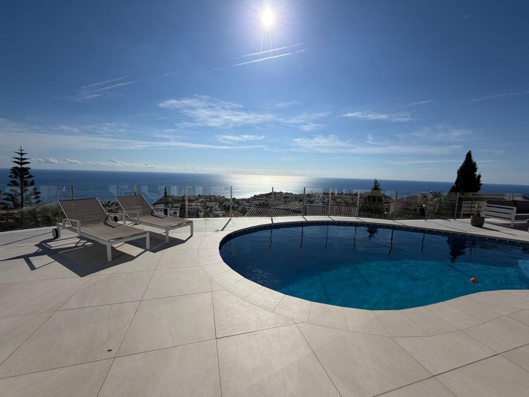 Properties for sale and rent in Spain photo 4
