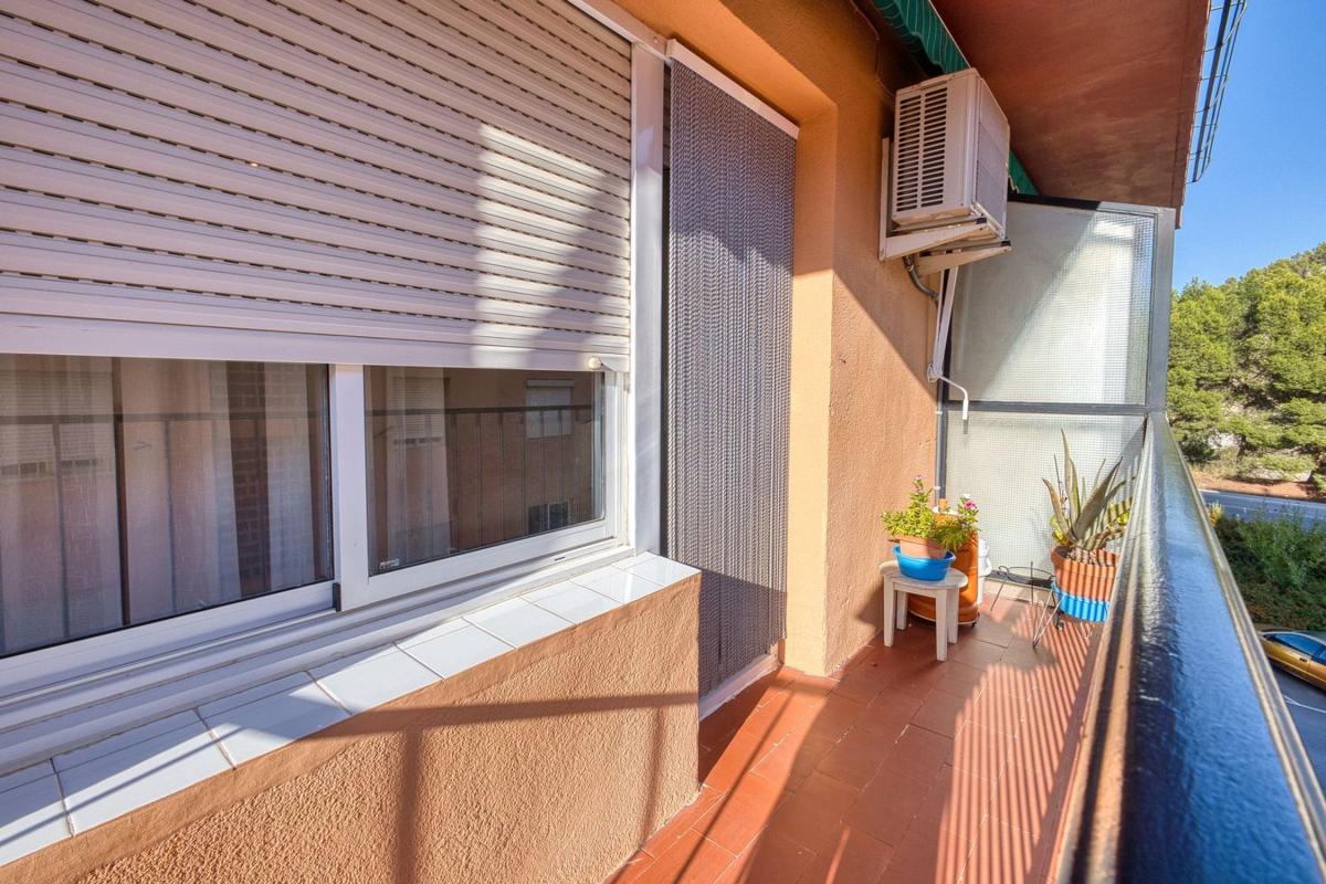 Sale of apartment in Piso en Calle de Sebastià Gonzalez, Jijona / Xixona, Jijona / Xixona
photo 4