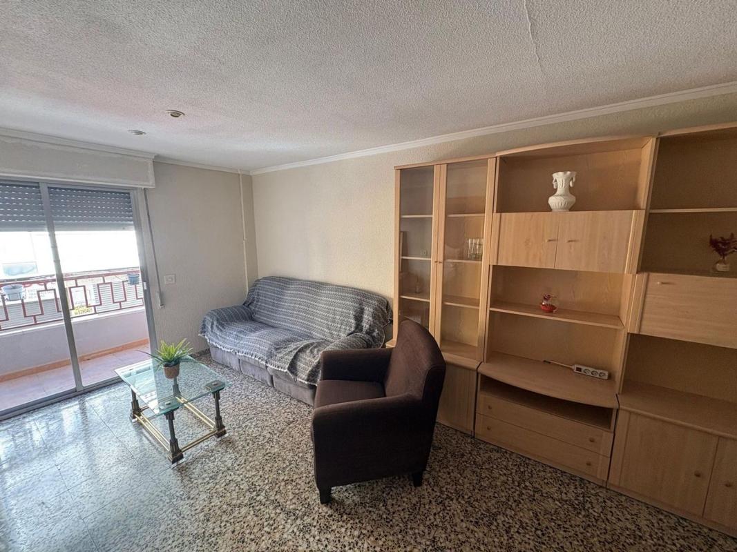 Sprzedaż mieszkania w Piso en Calle Pablo Iglesias, 30, Plaza de Toros - Avenida Chapí - Trinquete, Elda, Elda
 photo 2