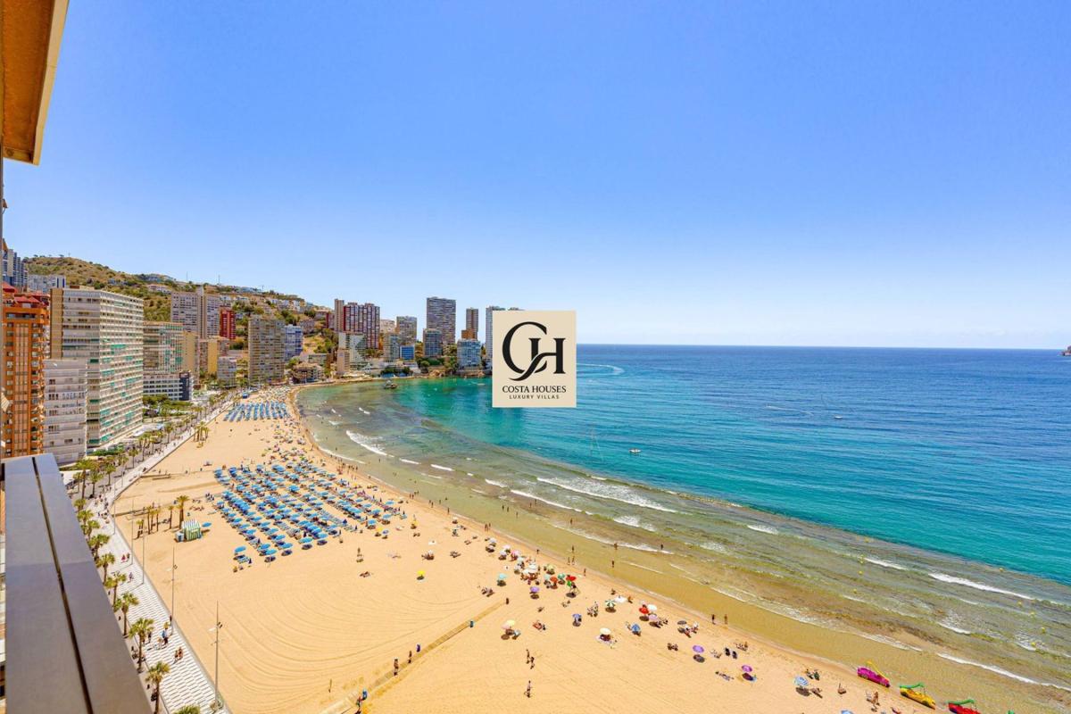 Продажа квартиры на Piso en Playa de Levante, Benidorm, Бенидорм
photo 1