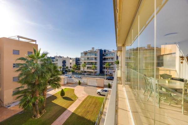 Sale of flat in Piso en Calle Vainilla, Villamartín, Orihuela, Orihuela
 photo 4