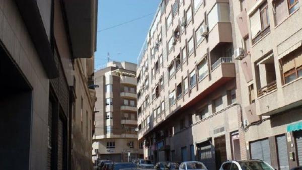 Venta de piso en Piso en Calle Al-Shafra, Crevillente, Crevillente
 photo