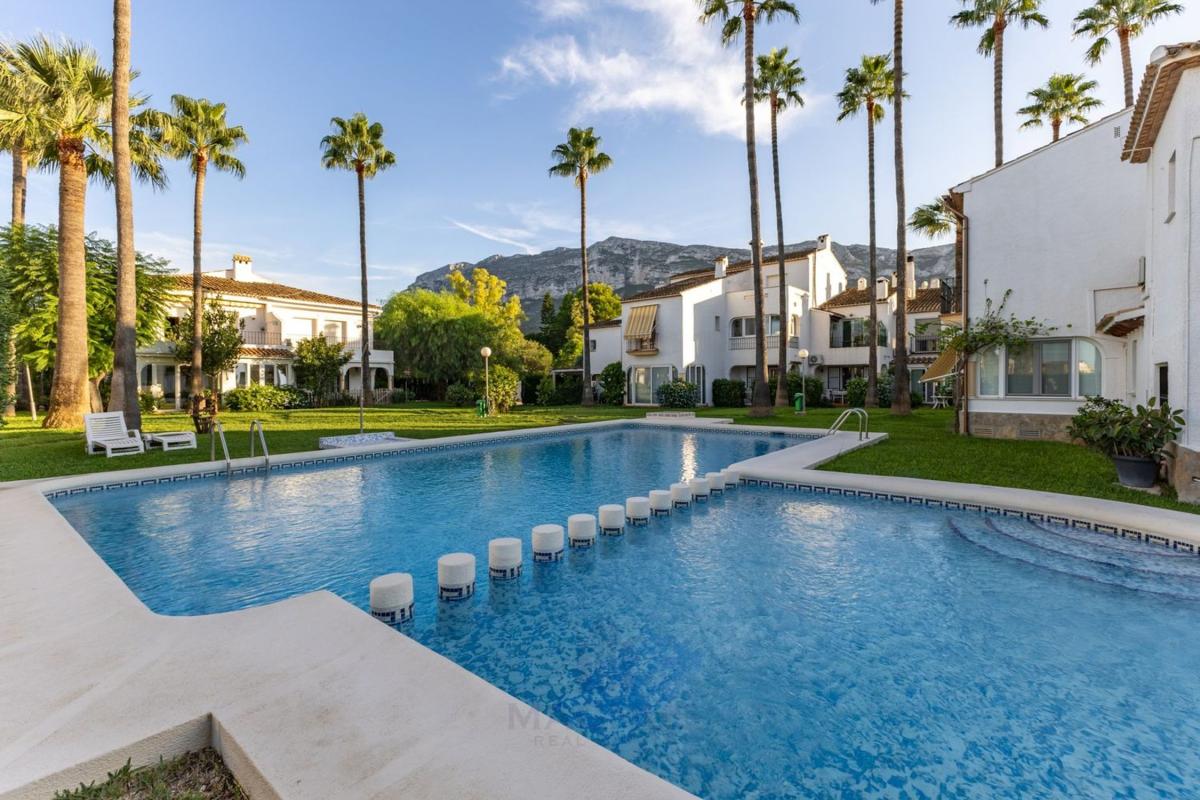 Properties for sale and rent in Spain photo 1
