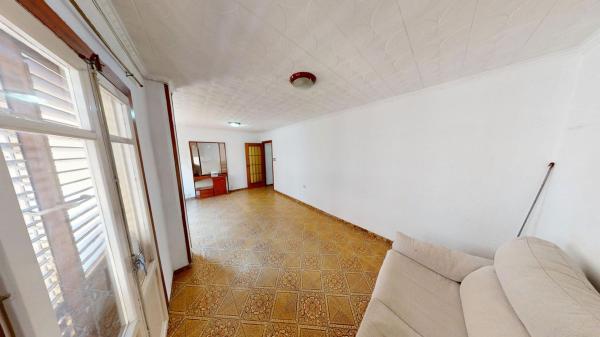 Sale of flat in Piso en Calle de Casiopea, La Florida Portazgo, Alicante / Alacant, Alicante
thumbnail 2