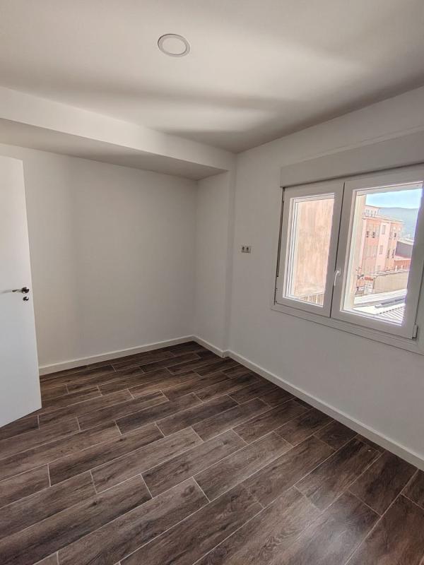 Sale of apartment in Piso en Joanot Martorell, Barri Zona Nord, Alcoy / Alcoi, Alcoy
photo 4