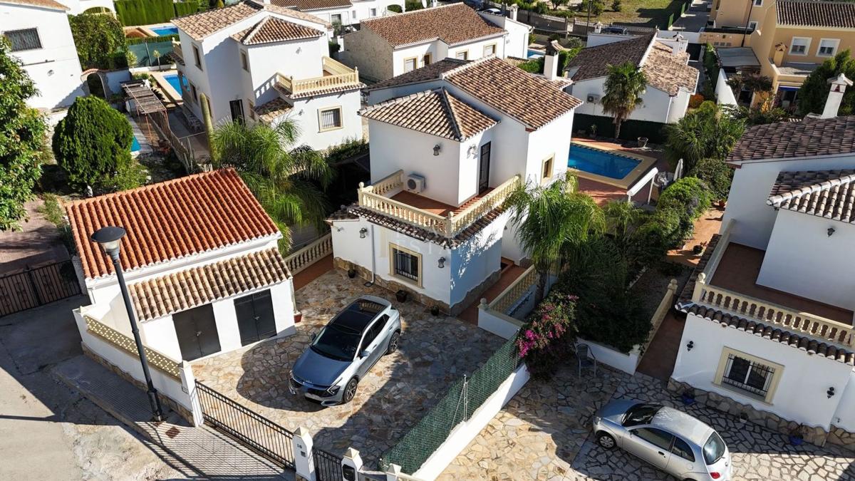 Продажа отдельного шале в Casa o chalet en Sagra, Сагра photo 1