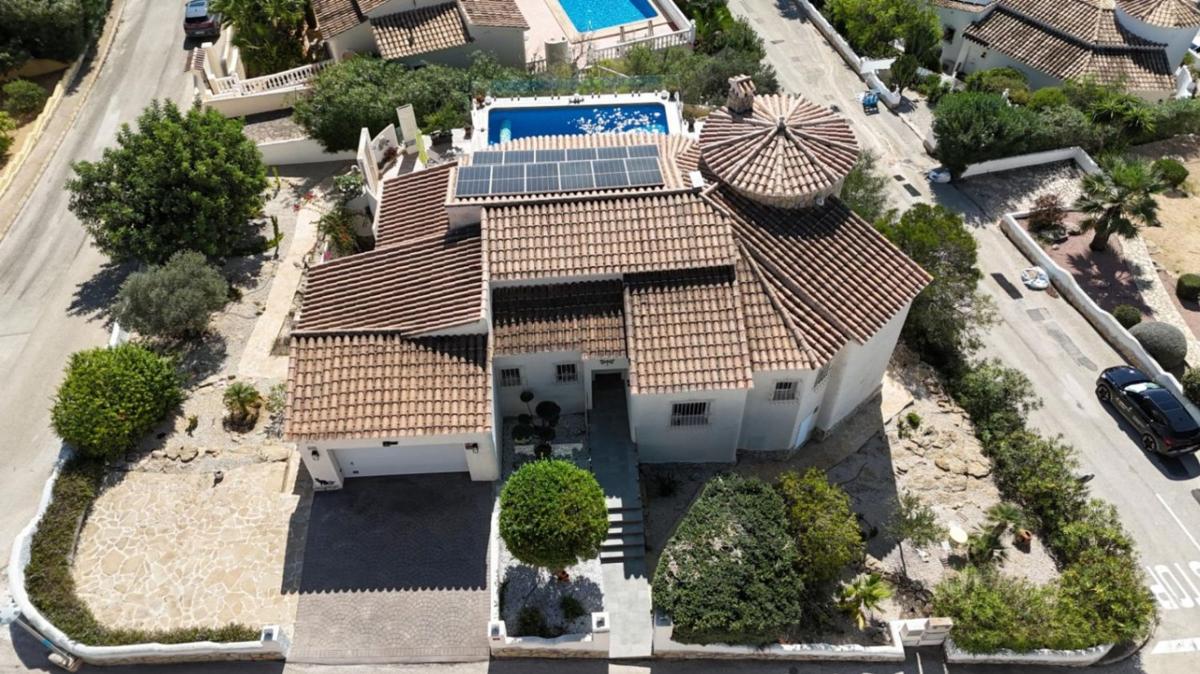 Sale of independent chalet in Casa o chalet en Calle Magnolias, 20, Cumbre del Sol, Benitachell, Benitachell
photo 3