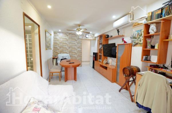 Venta de piso en Piso en Calle Diagonal, Los Ángeles, Alicante / Alacant, Alicante / Alacant
thumbnail 3