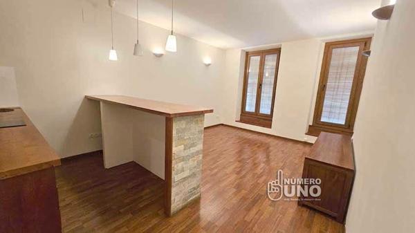 Sale of flat in Piso en Barri Eixample, Alcoy / Alcoi, Alcoy
thumbnail 2