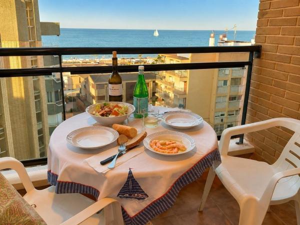 Дуплекс на продажу в Dúplex en Guardamar Playa, Guardamar del Segura, Гуардамар-дель-Сегура photo 1