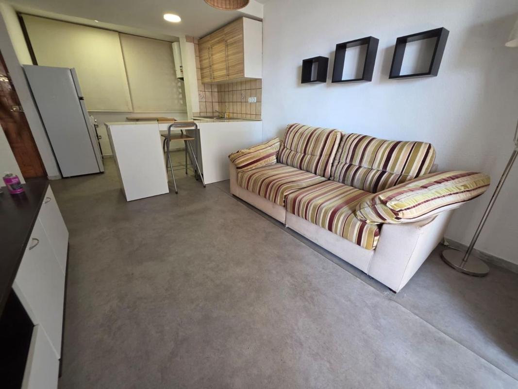 Venta de piso en Piso en Zona Rincón Bajo, Benidorm, Benidorm
 photo 4