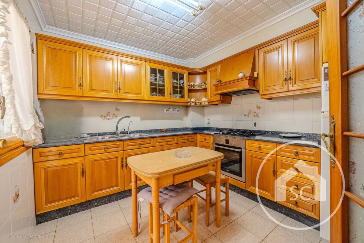 Venta de piso en Piso en Plaza Castelar - Mercado Central, Elda, Elda
photo 2