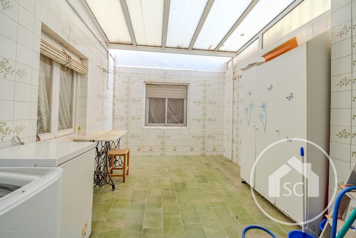 Venta de piso en Piso en Plaza Castelar - Mercado Central, Elda, Elda
photo 3