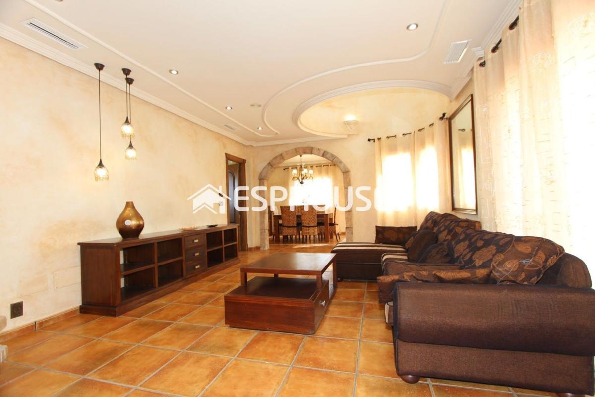 Properties for sale and rent in Spain photo 5
