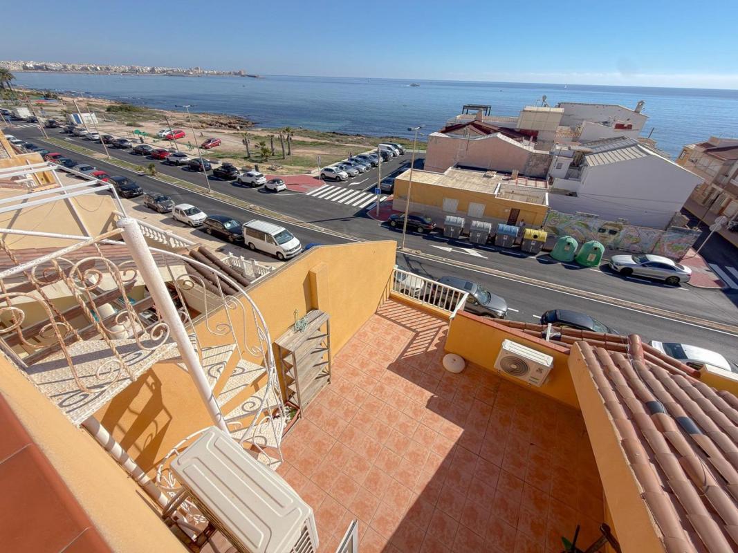 Sprzedaż poddasza w Ático en La Veleta, Torrevieja, Torrevieja photo 1