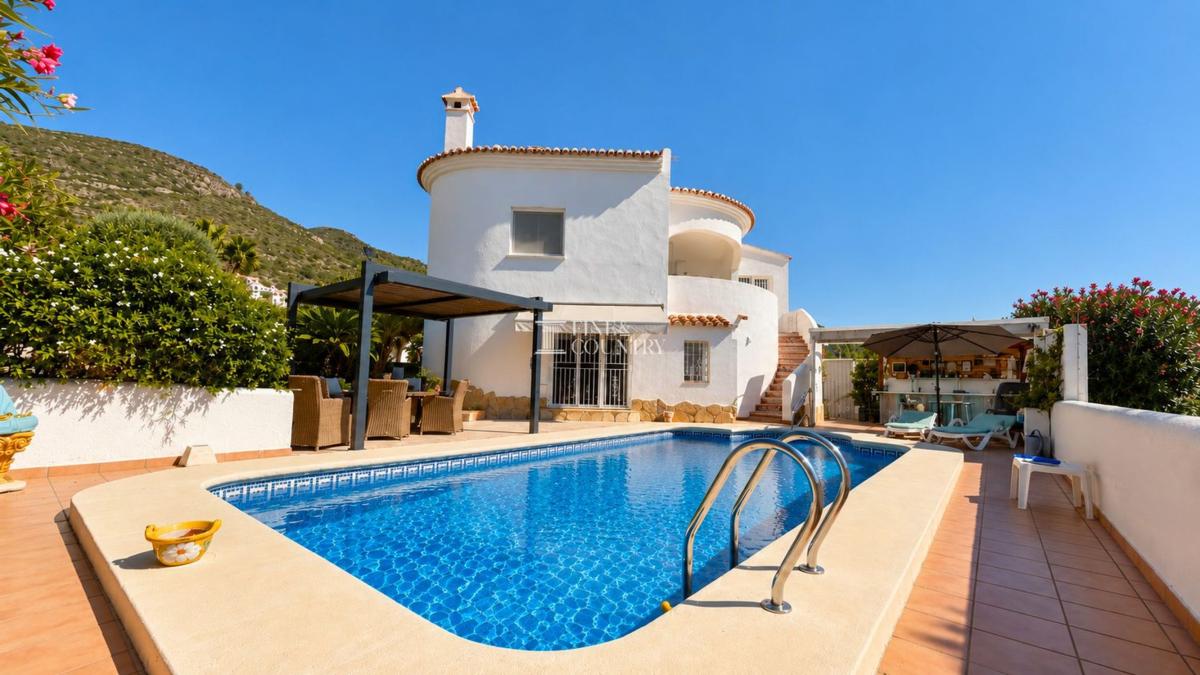 Venta de chalet independiente en Casa o chalet en Jalón, Jalón
photo 1