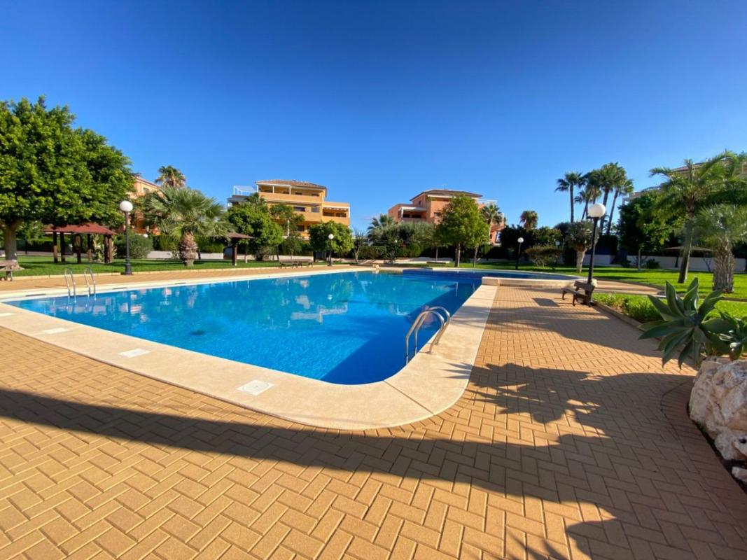 Sale of apartment in Piso en El Montgó, Denia, Denia
photo 2