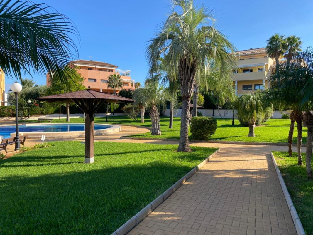 Sale of apartment in Piso en El Montgó, Denia, Denia
photo 3