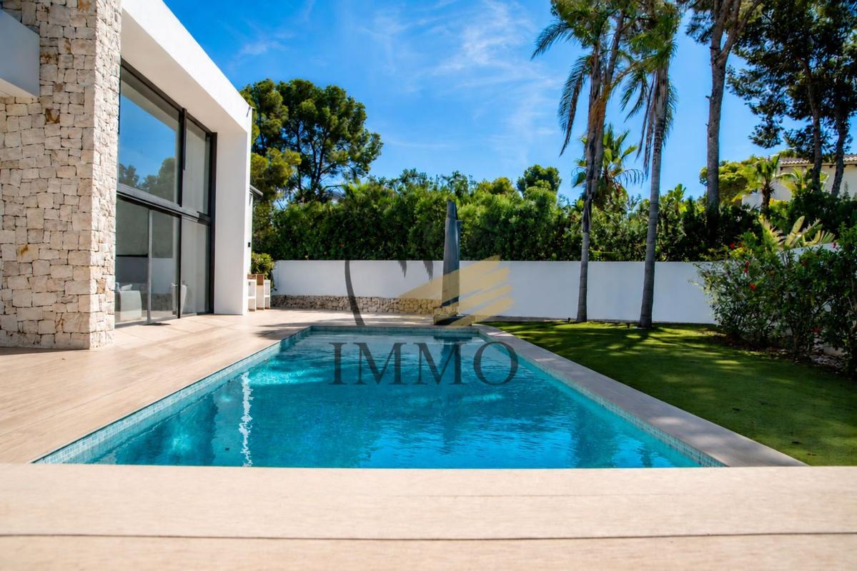 Properties for sale and rent in Spain photo 5