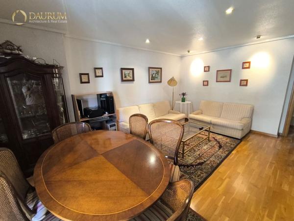 Venta de piso en Piso en Calle Sant Tomas, Crevillente, Crevillente
thumbnail 2
