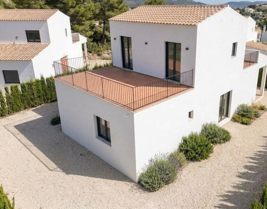 Propiedades en venta y alquiler en España photo 2