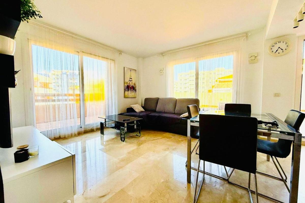 Sale of apartment in Piso en Punta Prima, Torrevieja, Torrevieja
photo 2