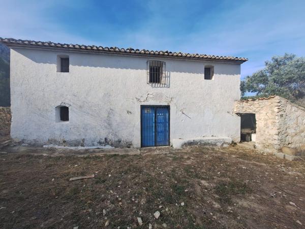 Rustic farm for sale in  Finca rústica en Benissa pueblo, Benissa , Benissa photo 2