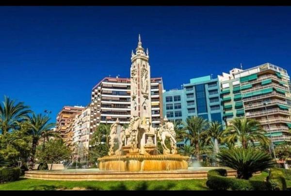 Продажа квартиры на Piso en Los Ángeles, Alicante / Alacant, Аликанте / Алакант
photo 1