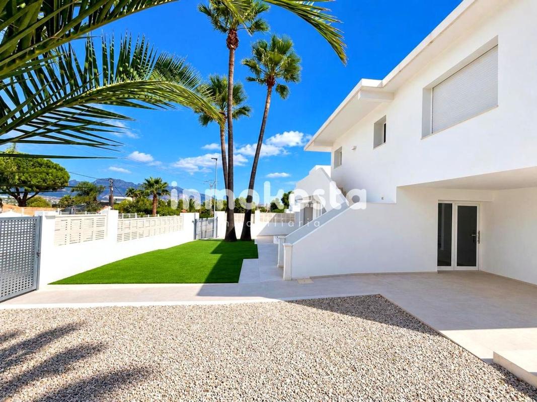 Properties for sale and rent in Spain photo 1