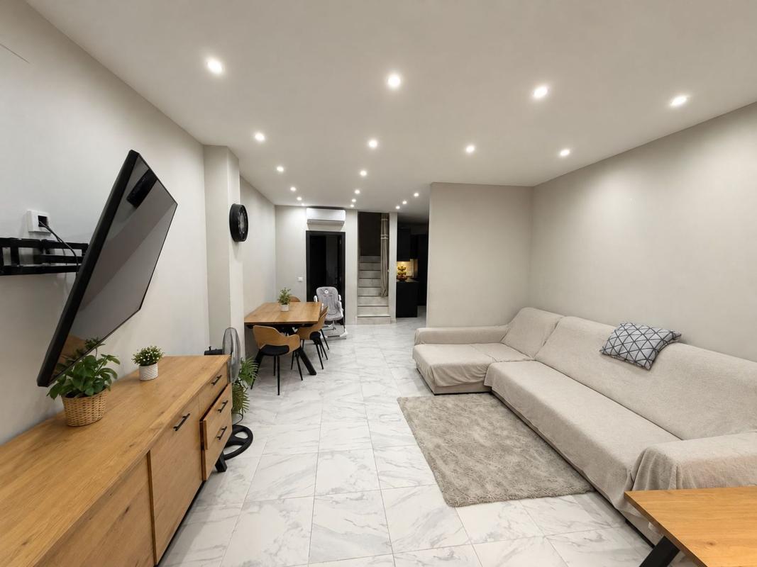 Properties for sale and rent in Spain photo 3