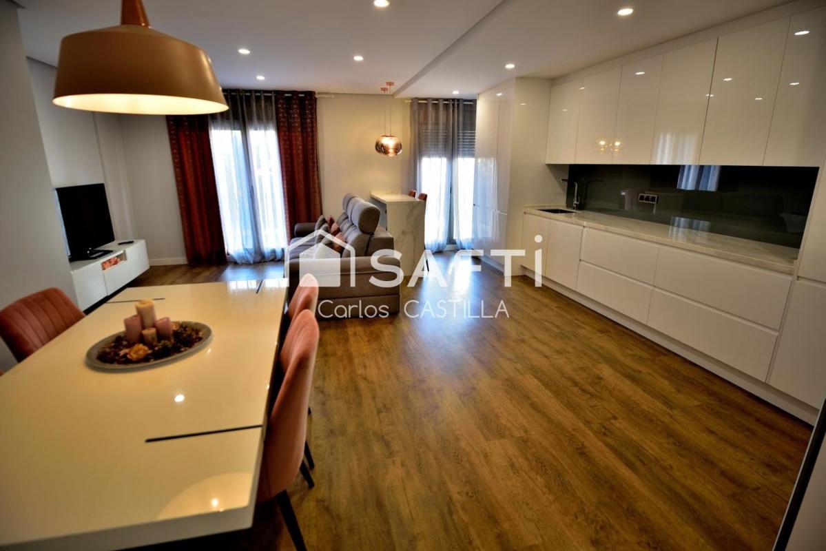 Продажа квартиры на Piso en Centro, San Juan de Alicante, Сан-Хуан-де-Аликанте
 photo 2