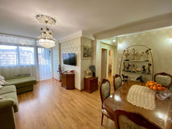 Продажа квартиры на Piso en Calle Pintor Pedro Camacho, 28, Vistahermosa, Alicante / Alacant, Аликанте / Алакант
thumbnail 2