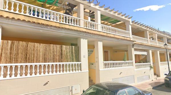 Частный шале на продаже в  Casa o chalet en Calle Miguel Ángel Blanco, Daya Nueva, Дая Нueva photo 2