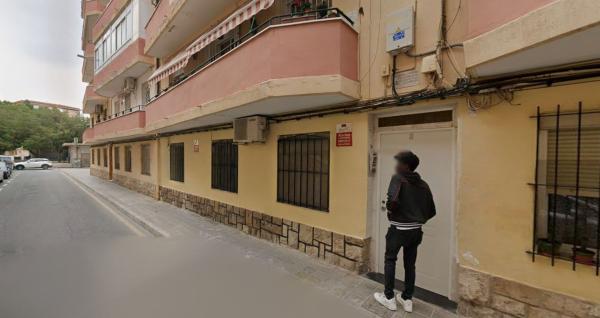 Частный шале на продаже в  Casa o chalet en Calle Moncada, Colonia Requena - Virgen del Carmen, Alicante / Alacant, Аликанте / Алакант photo 2