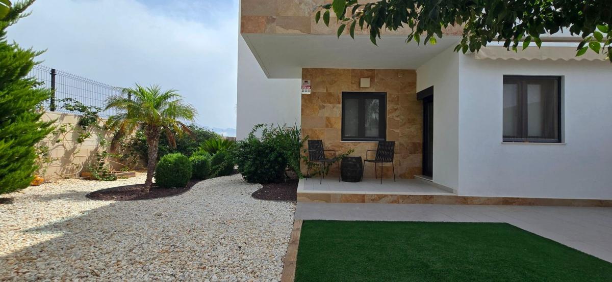 Sale of apartment in Piso en La Alberca, Polop, Polop
photo 2