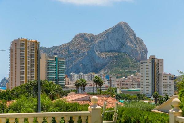 Chalet independiente en venta en Casa o chalet en Manzanera-Tosal, Calpe, Calpe
 photo 4